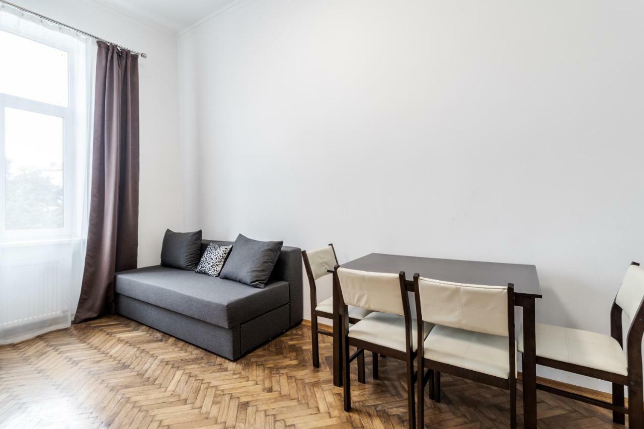 Kumpel Apartment Lviv Luaran gambar